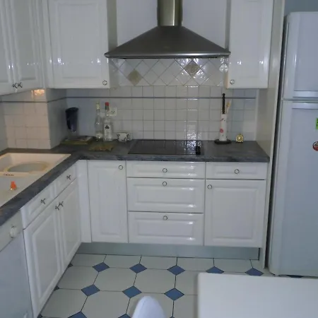 Apartment Saint-raphael, 2 Pieces, 4 Personnes - Fr-1-466-12